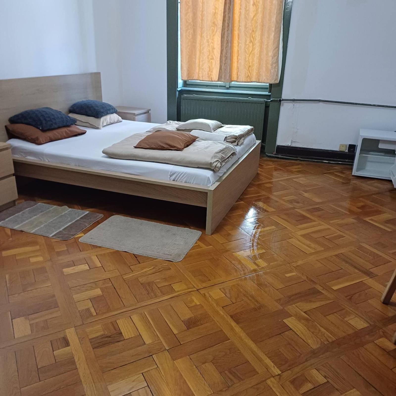 Kecskemti Rooms Budapest Luaran gambar